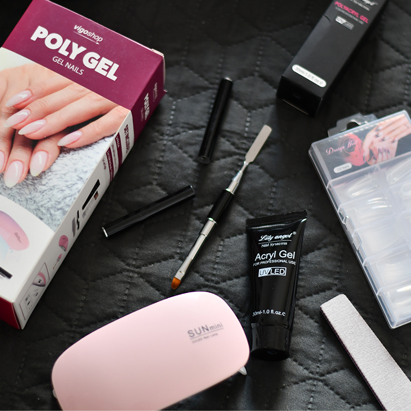 Poly gel per unghie – Set completo di lampada a LED